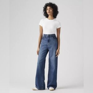 Levi’s cinch baggy jeans